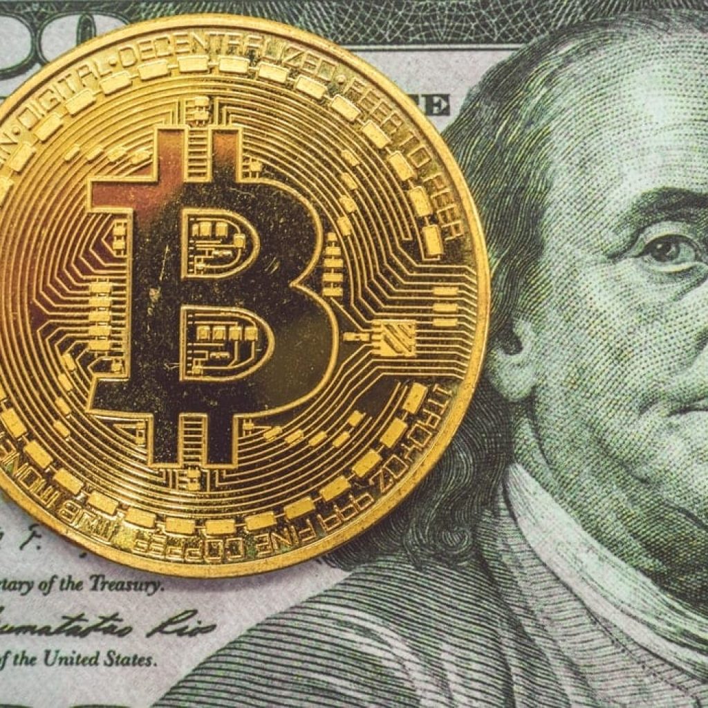 How To Invest Cryptocurrency: Bitcoin 101 8 How To Invest Cryptocurrency: Bitcoin 101